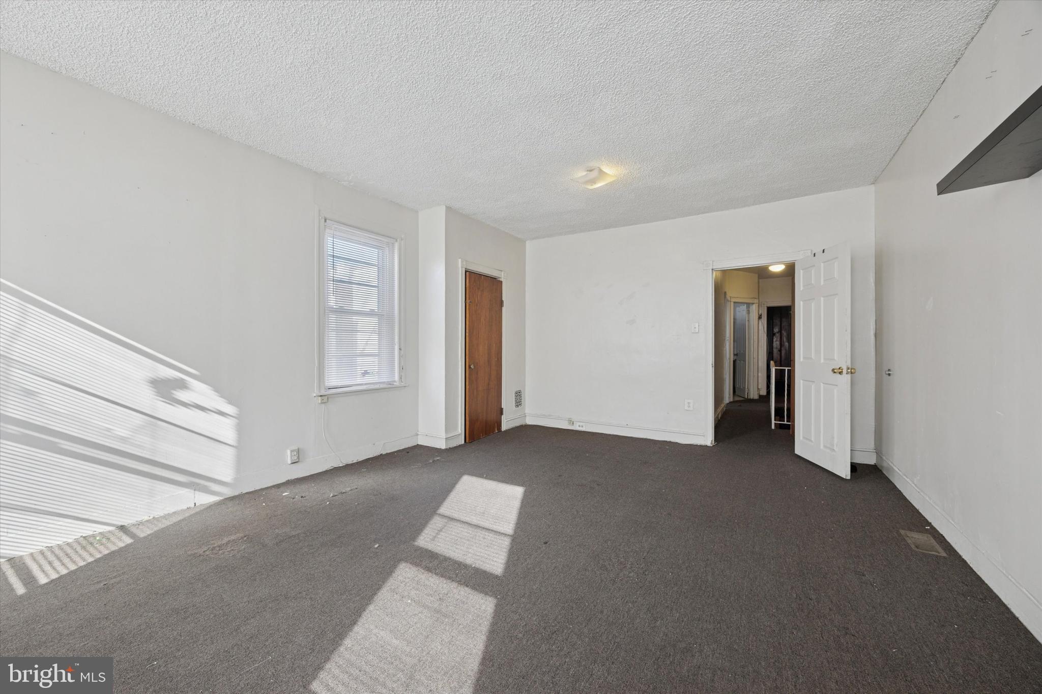 PHILADELPHIA (SOUTHWEST) - Residential Income