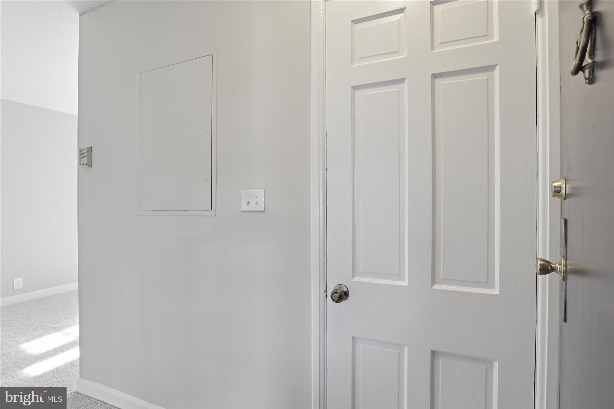 3082 ABINGDON STREET S C1