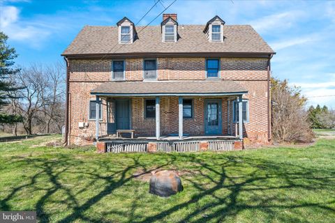 Photo of 875 Port Penn Road, MIDDLETOWN, DE 19709 (MLS # DENC2078246)