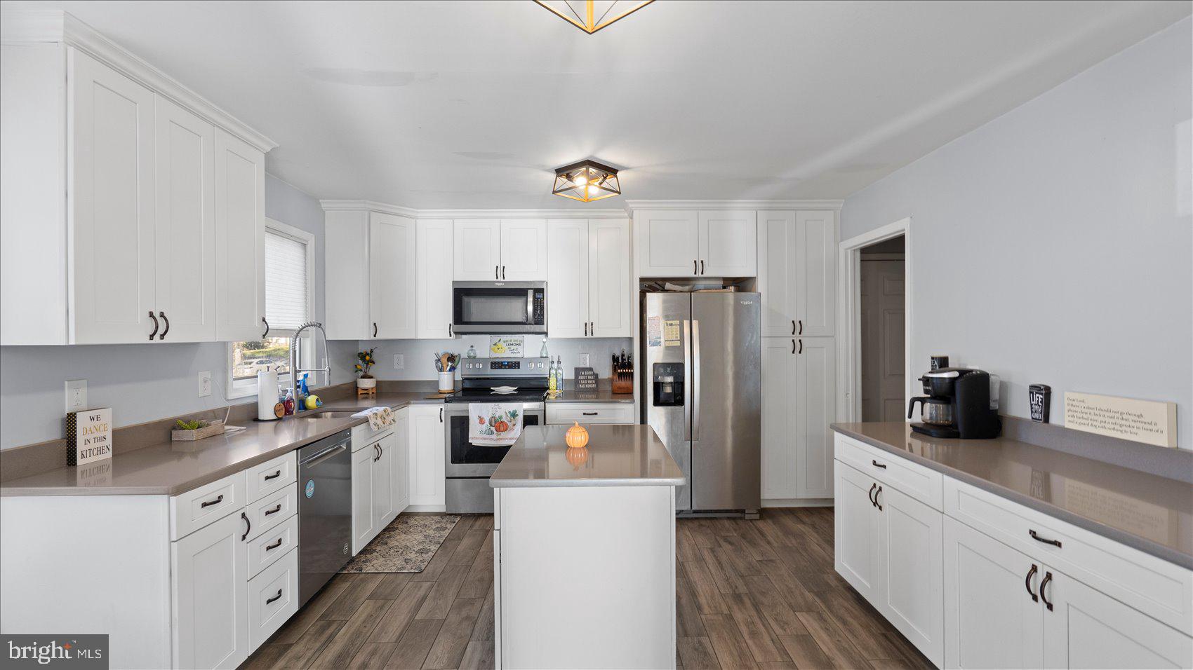 PARKVILLE - Residential