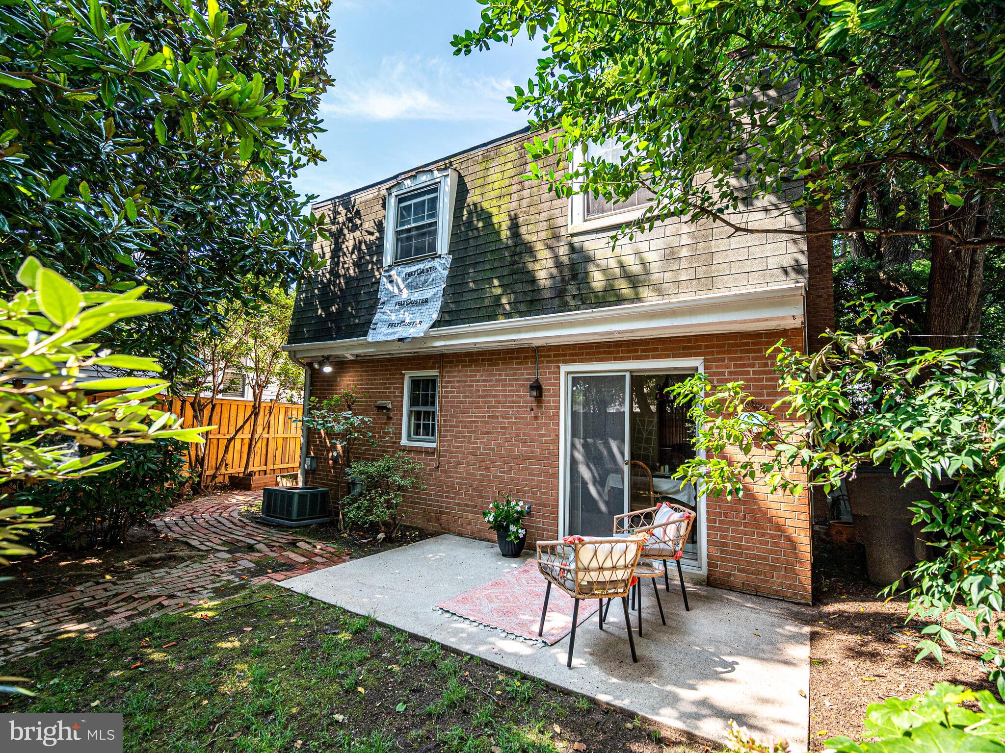 LYON PARK - Residential