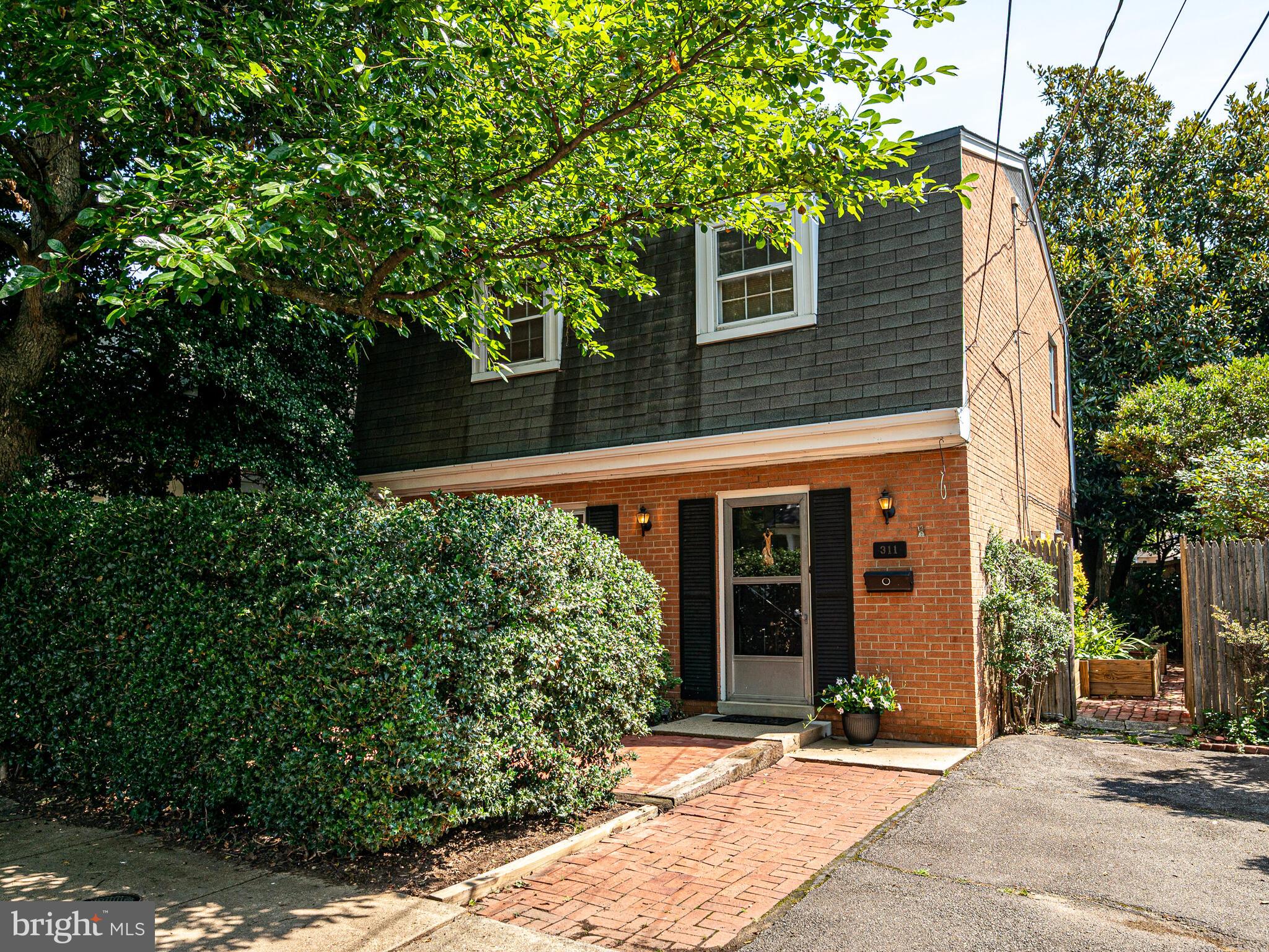 LYON PARK - Residential