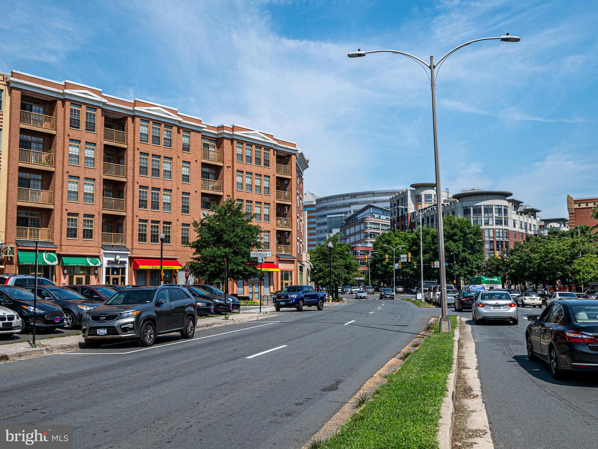 LYON PARK - Residential