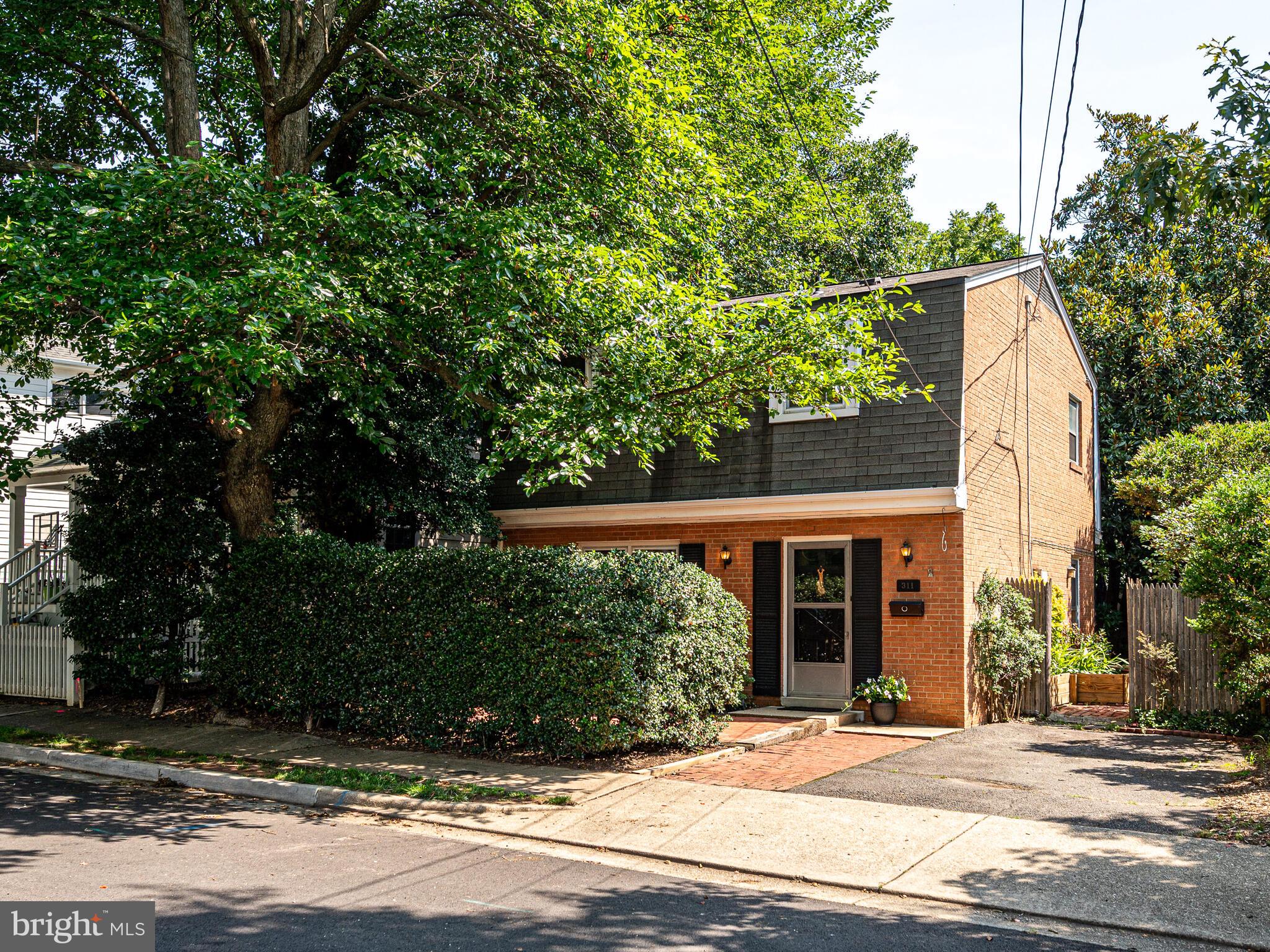 LYON PARK - Residential