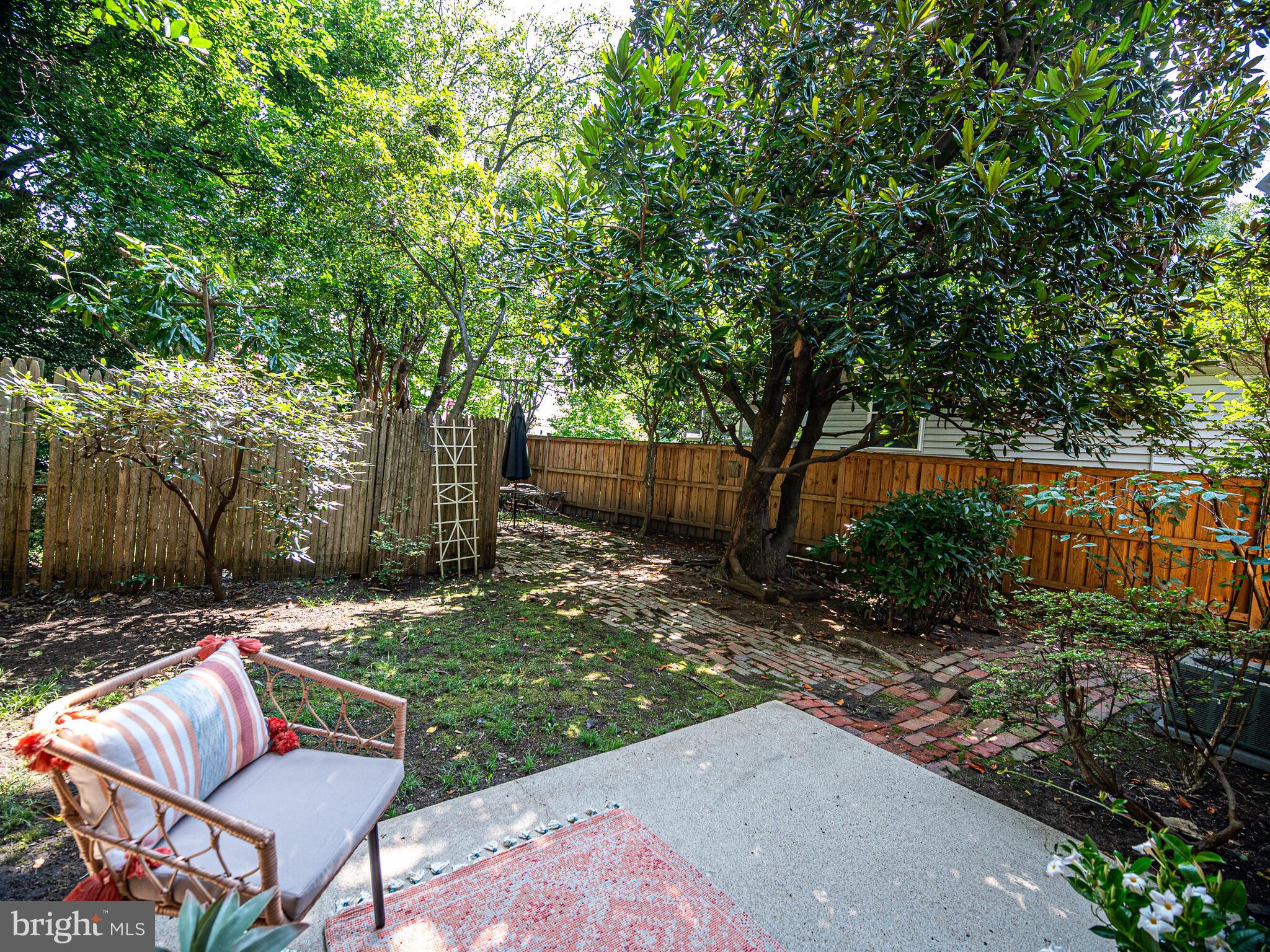 LYON PARK - Residential