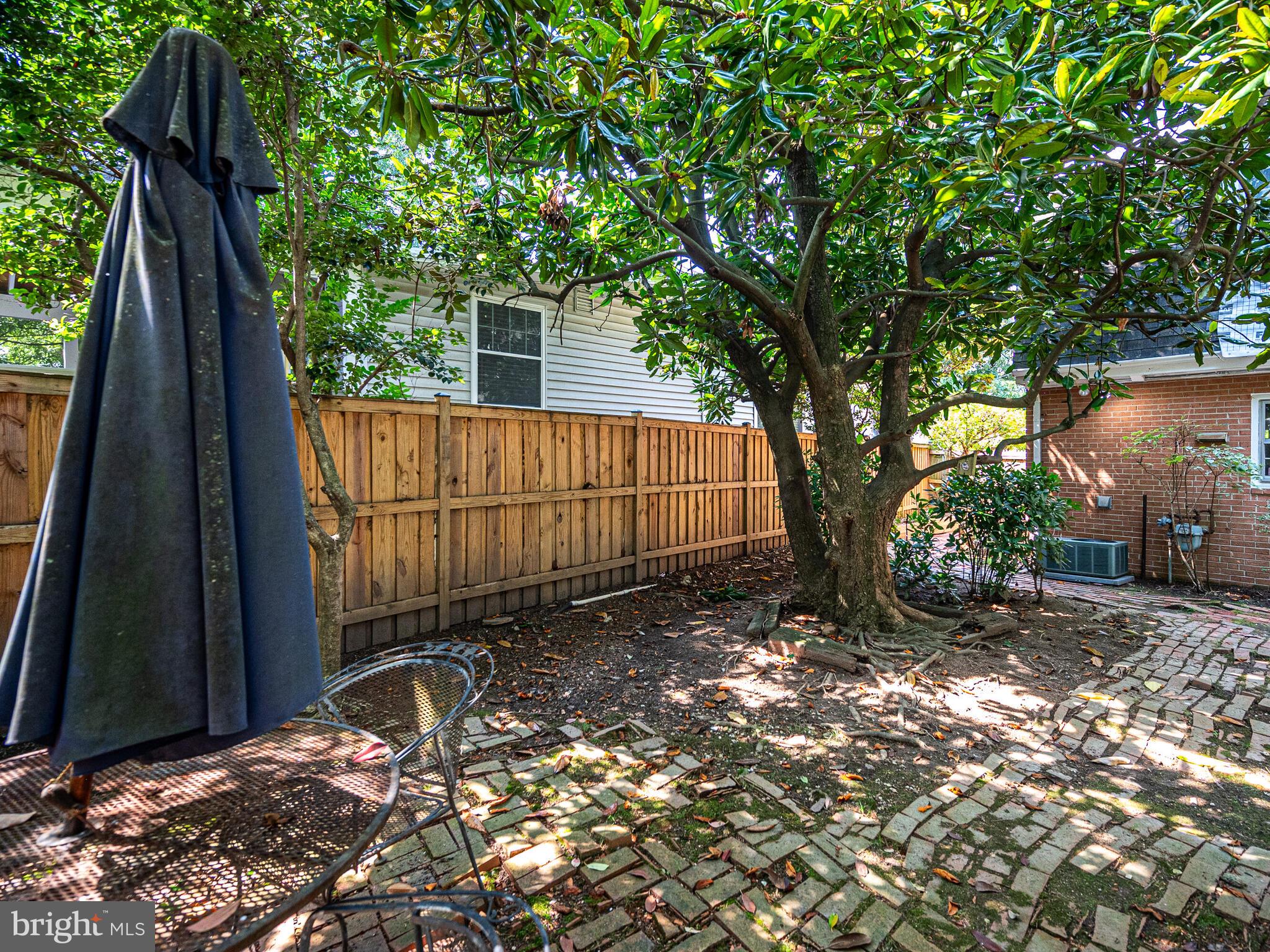 LYON PARK - Residential