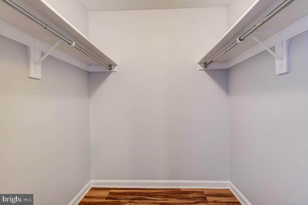 MONTEBELLO - Residential