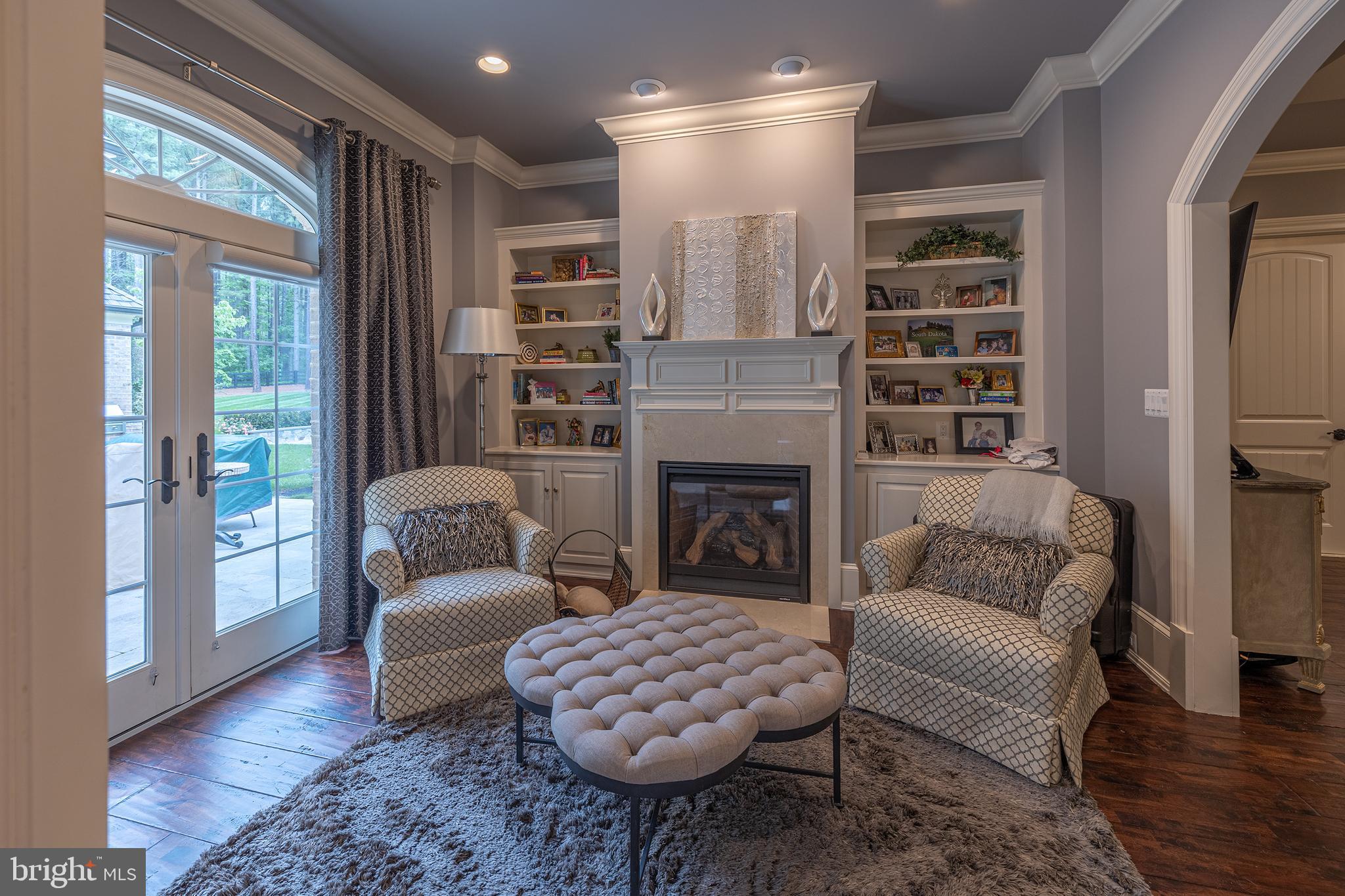 CREIGHTON FARMS - Residential