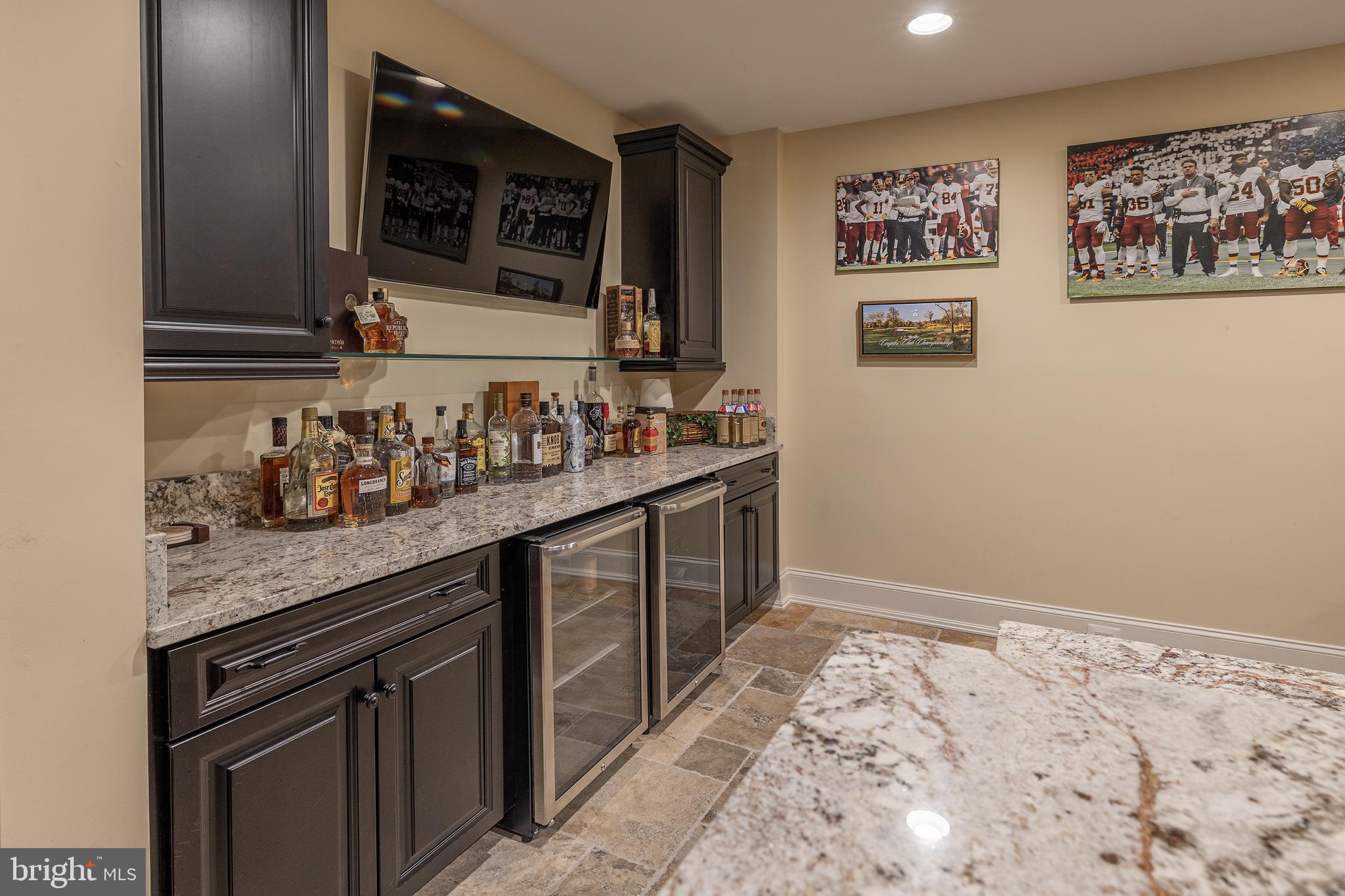 CREIGHTON FARMS - Residential