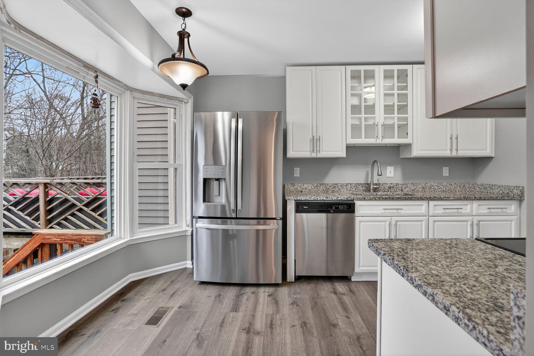 ADAMS WALK - Residential Lease