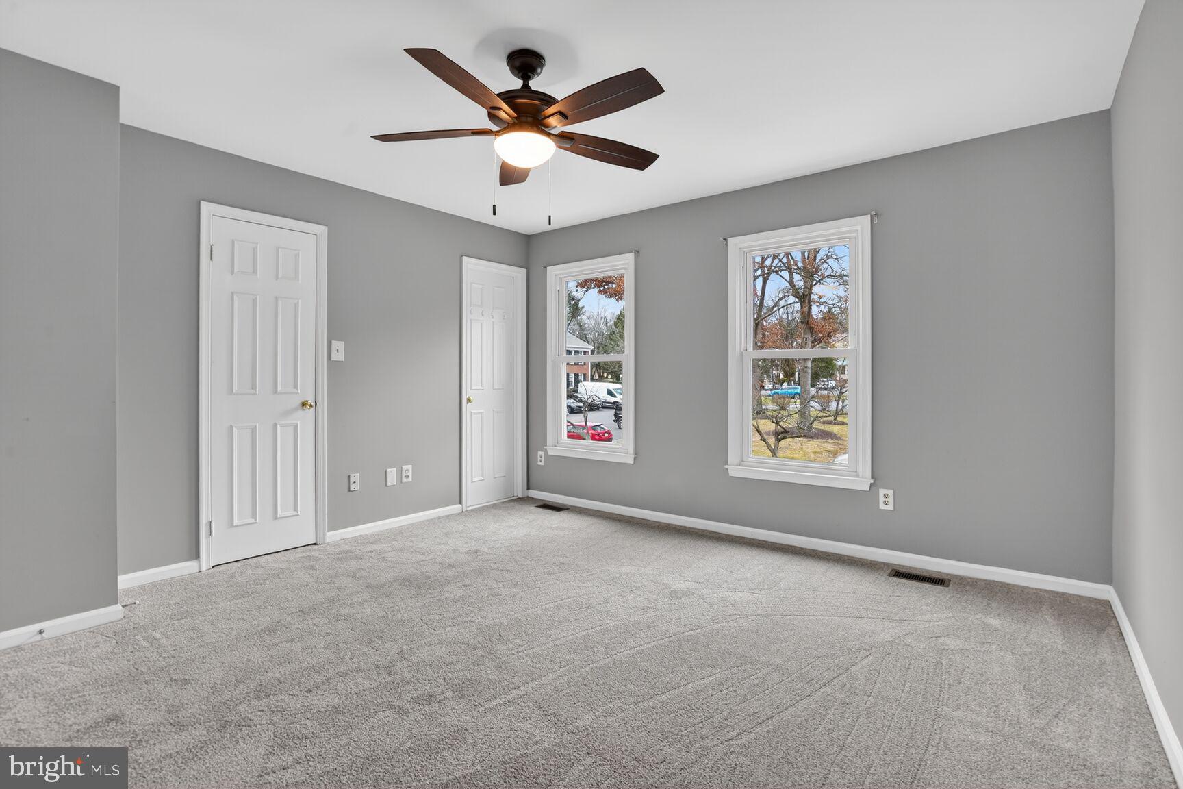 ADAMS WALK - Residential Lease