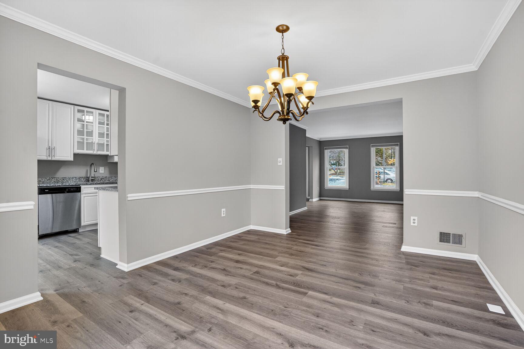 ADAMS WALK - Residential Lease