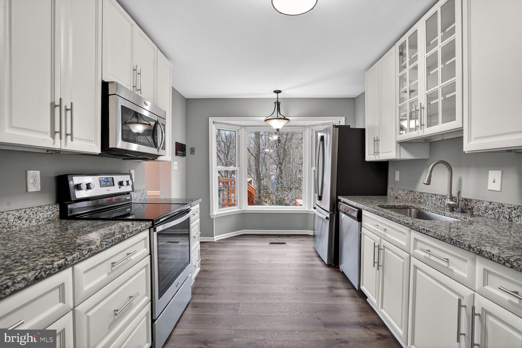 ADAMS WALK - Residential Lease