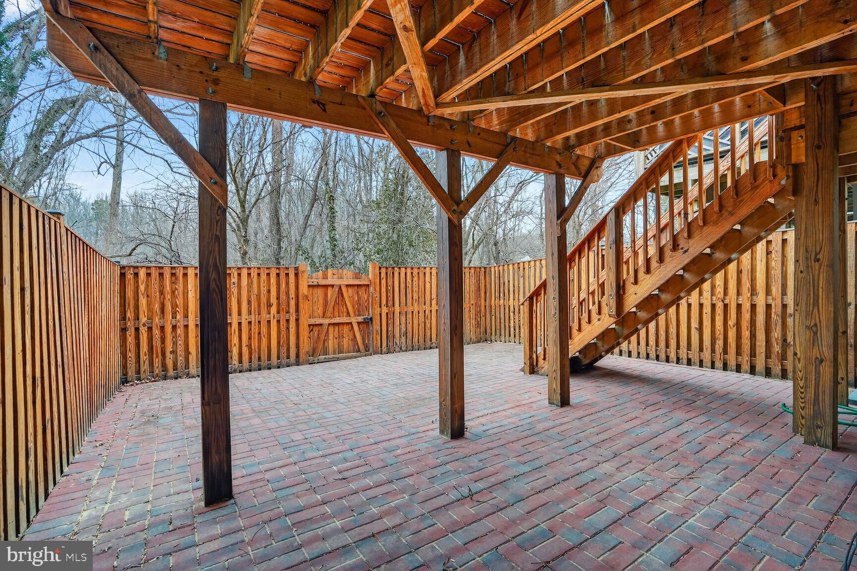 ADAMS WALK - Residential Lease