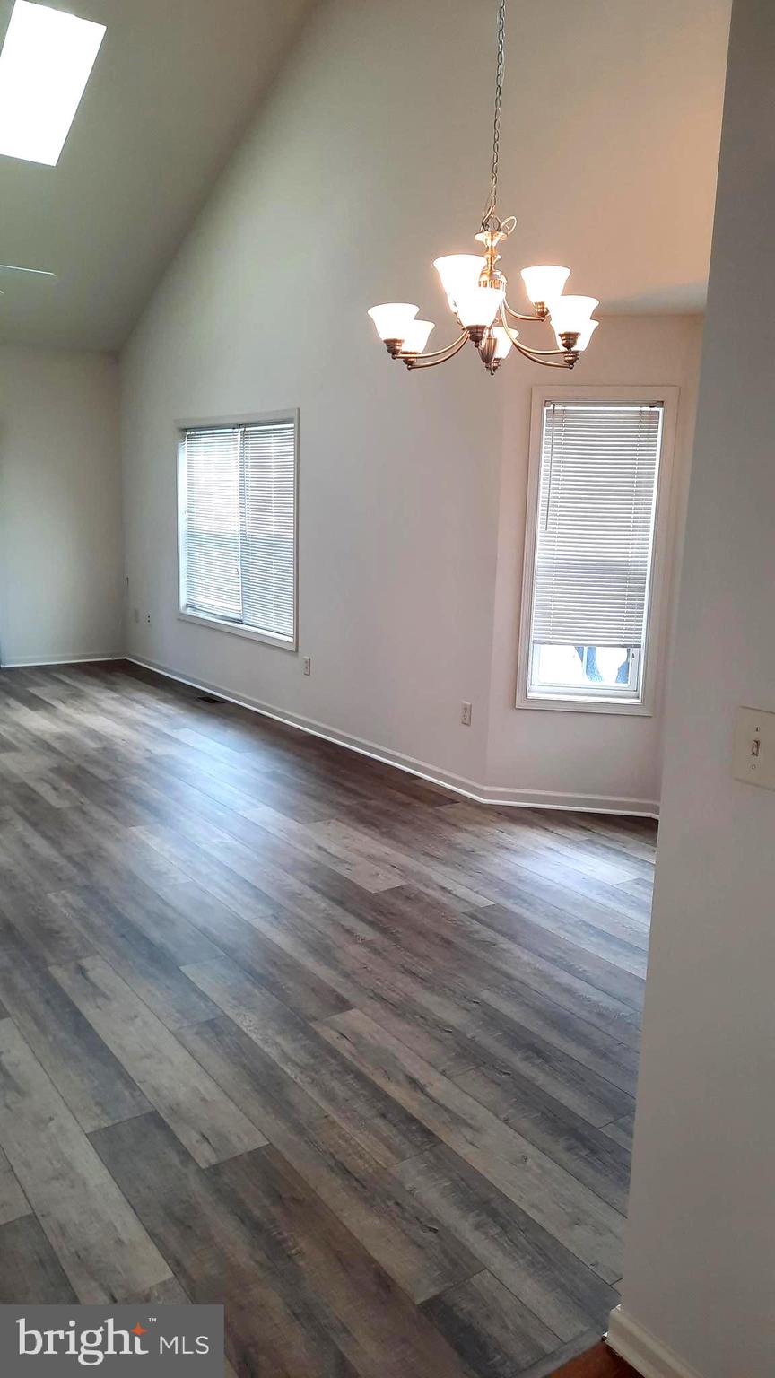 SILVER CREEK - Residential Lease