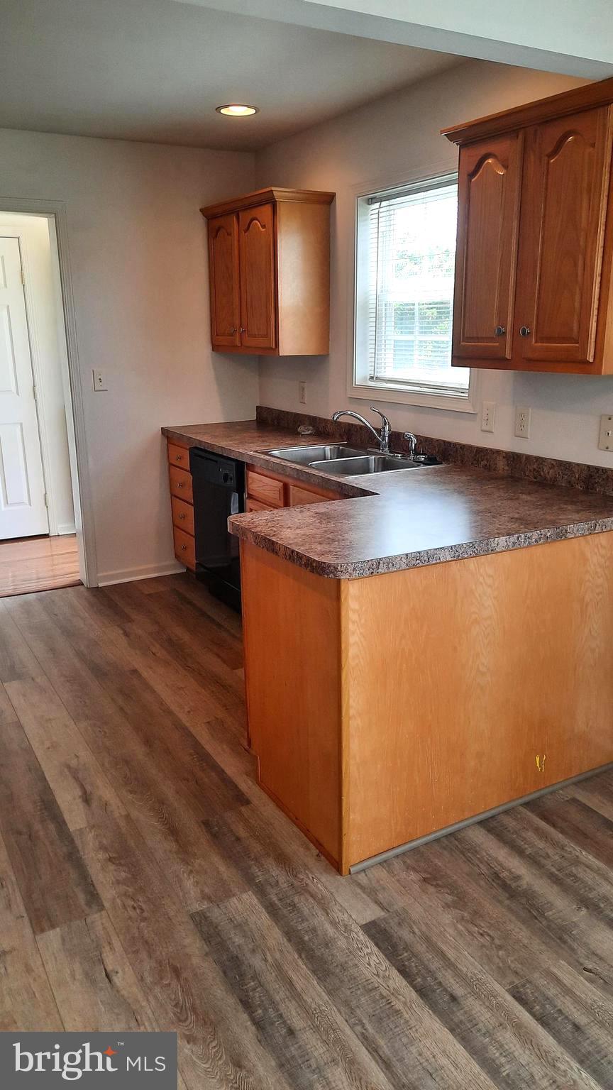 SILVER CREEK - Residential Lease