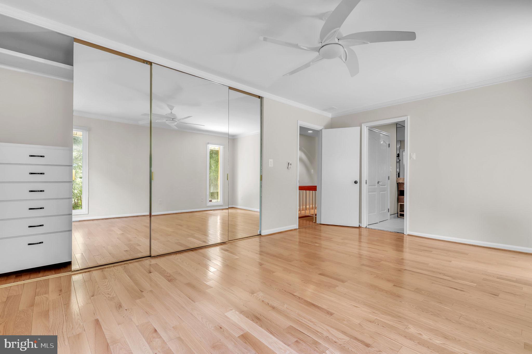 THE POINTS - Residential