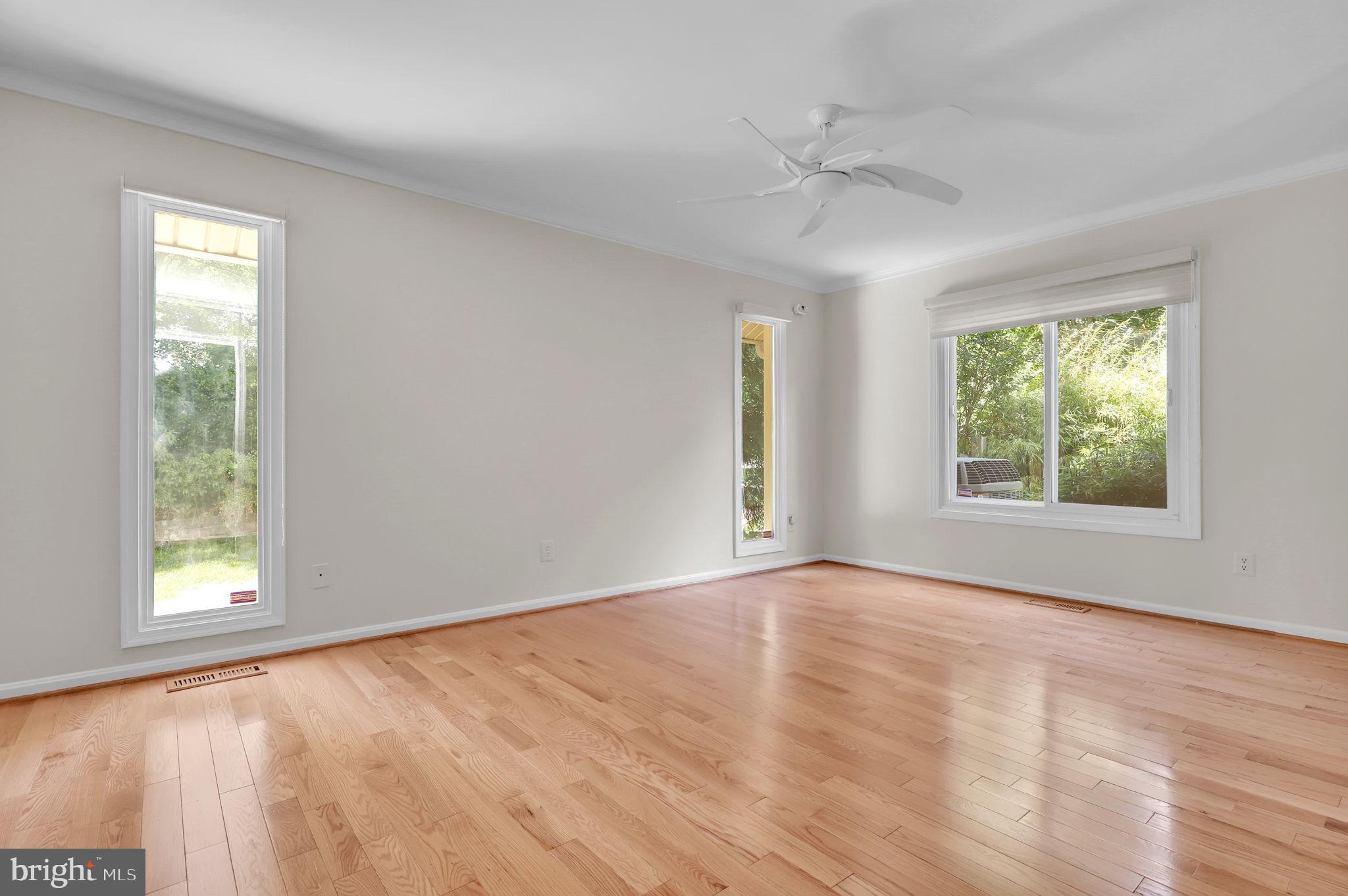 THE POINTS - Residential