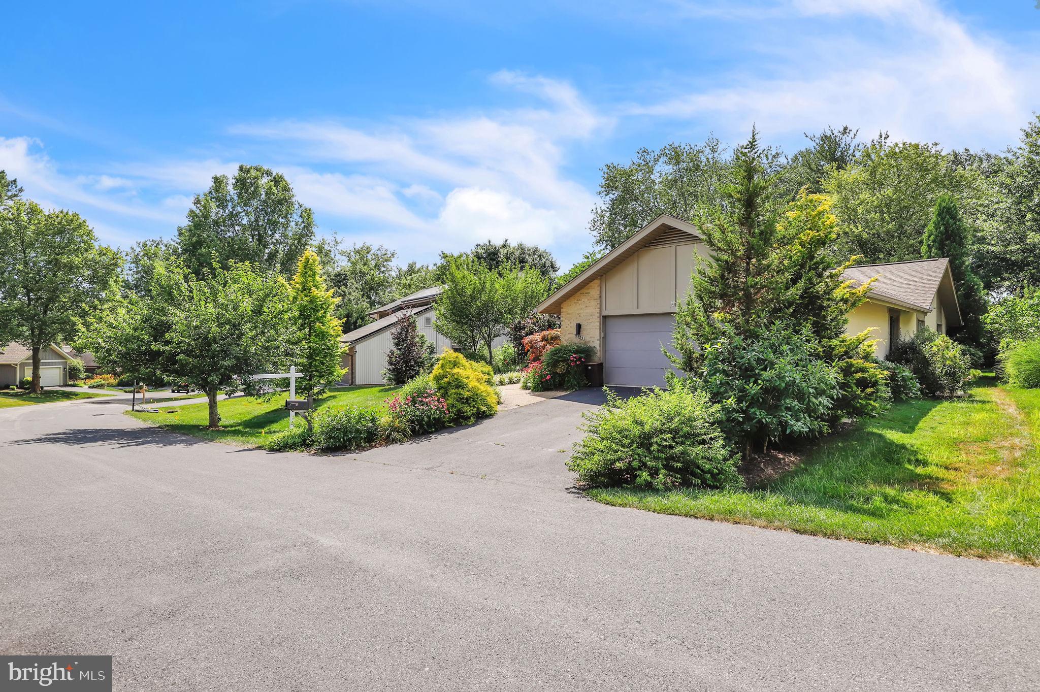 THE POINTS - Residential