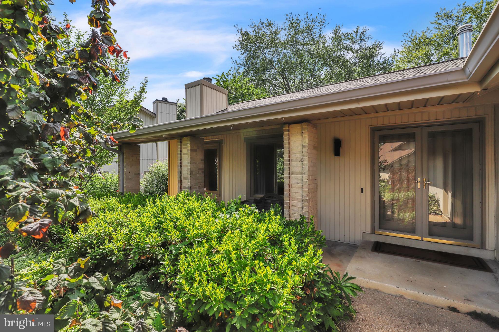 THE POINTS - Residential