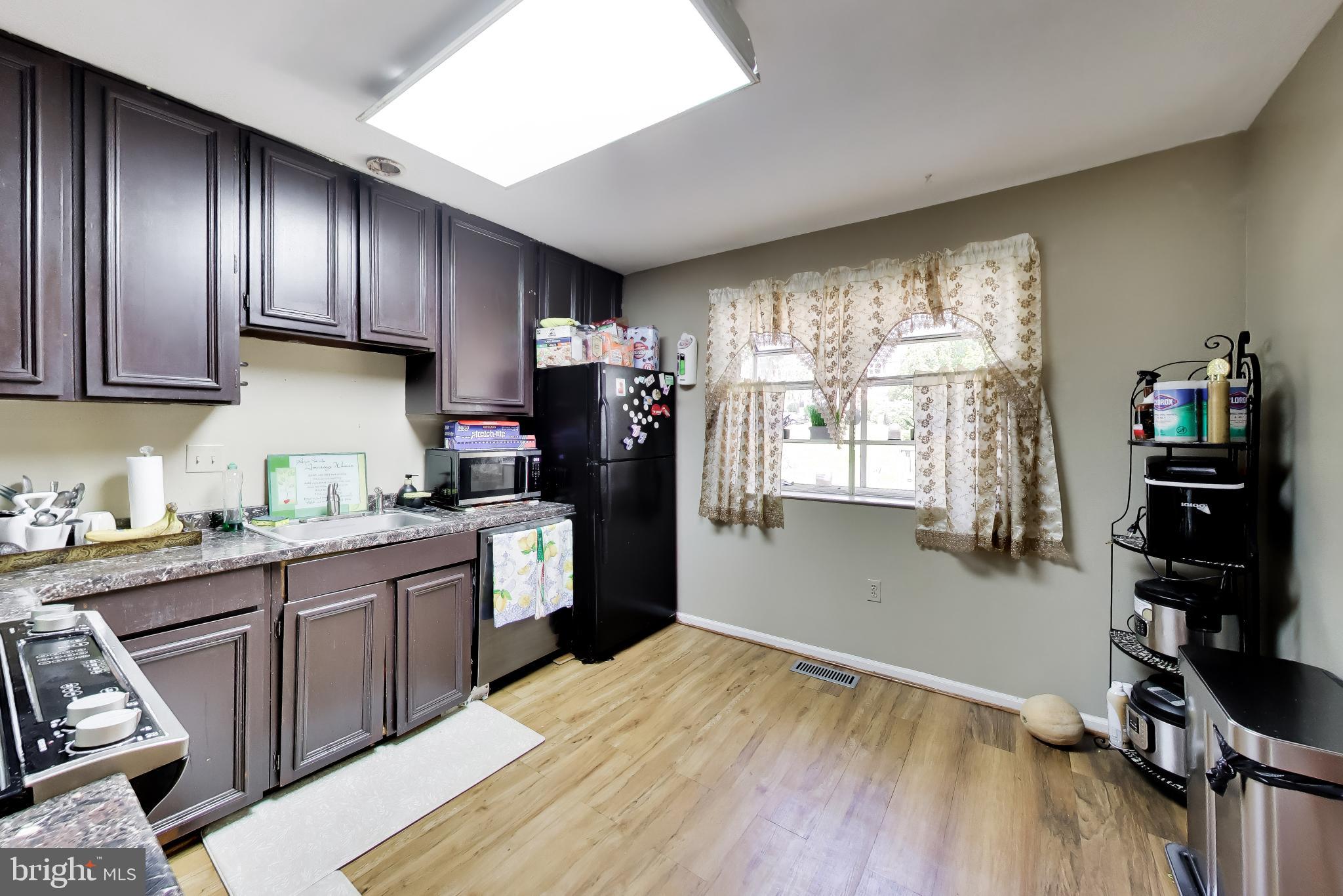 7035 WOODSTREAM LANE