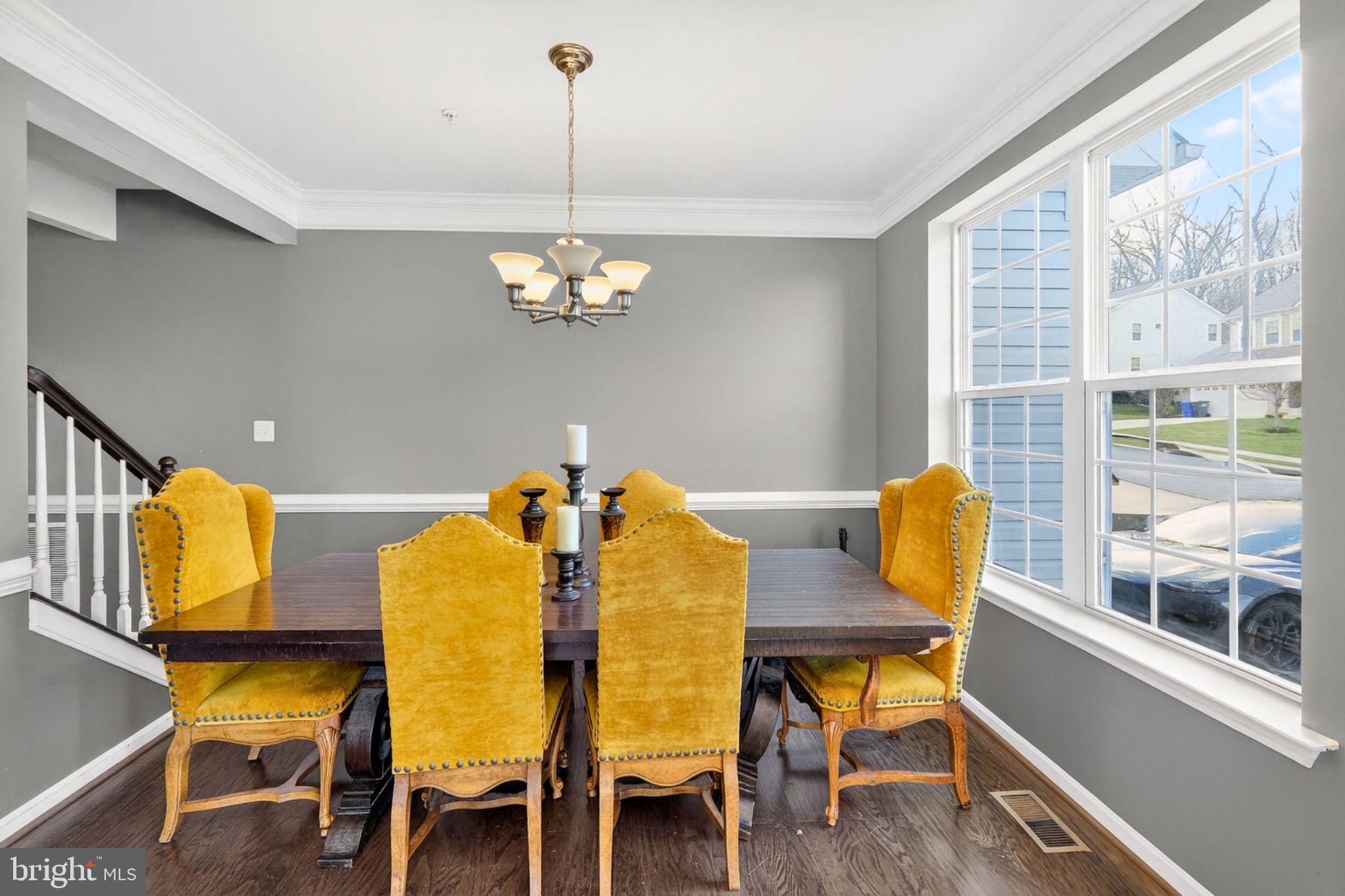 WINDSOR MANOR - Residential