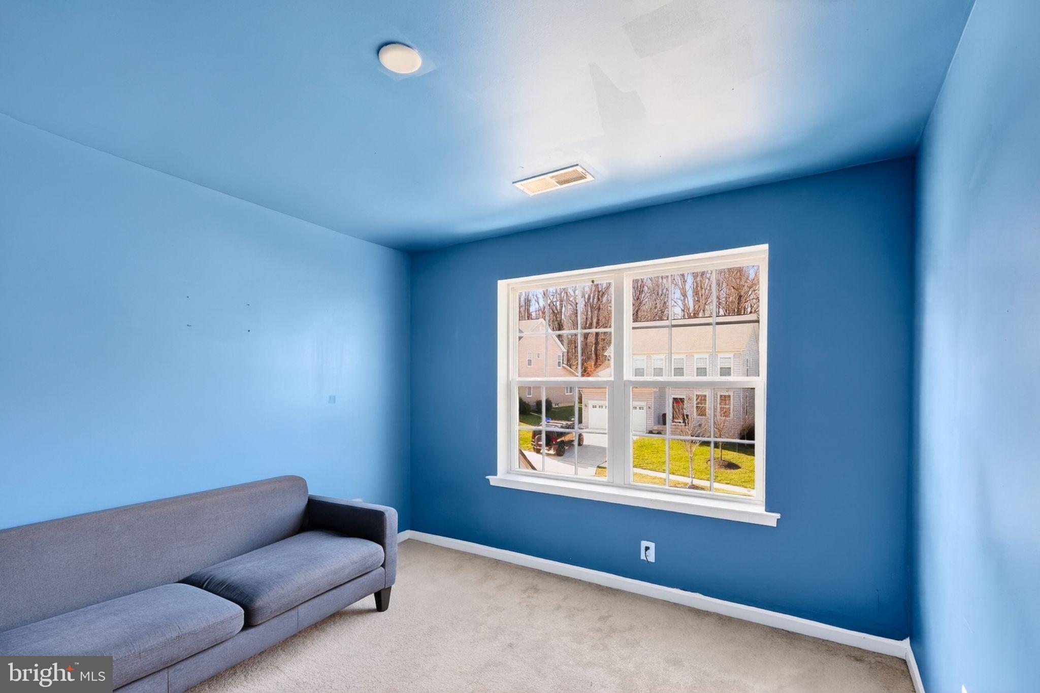 WINDSOR MANOR - Residential