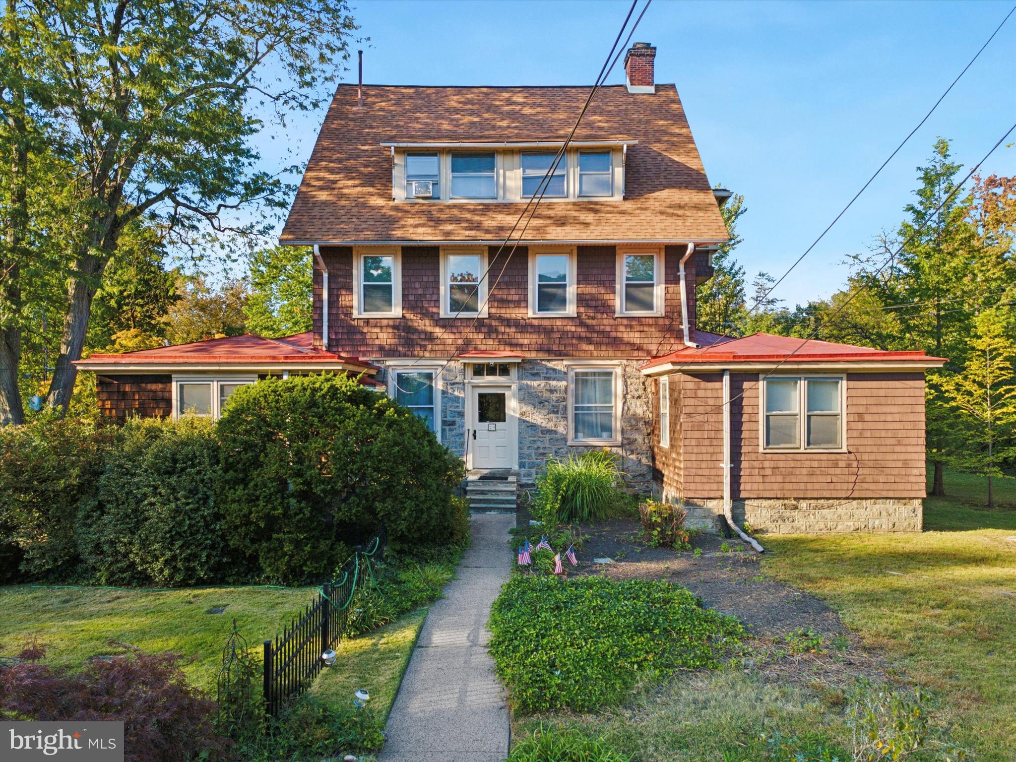 HISTORIC DISTRICT - Residential Income