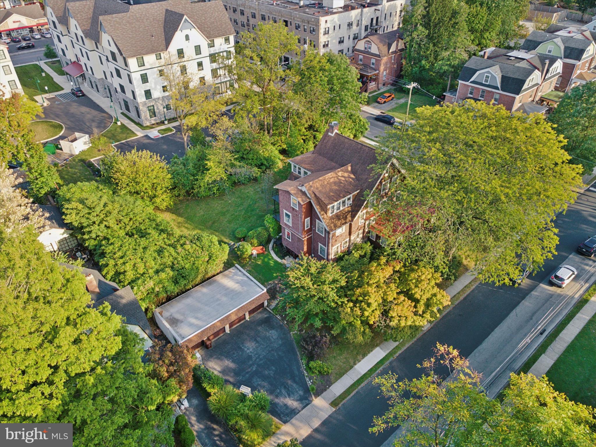 HISTORIC DISTRICT - Residential Income