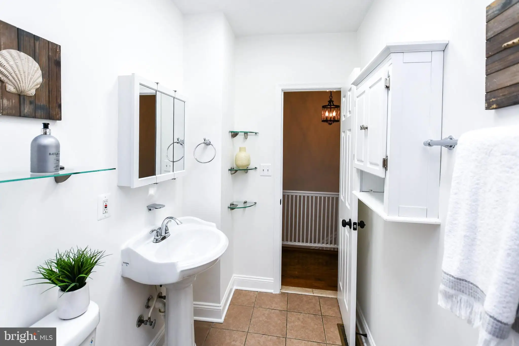 Additional image 77 of 4504 New Hampshire Avenue NW, Washington, DC 20011