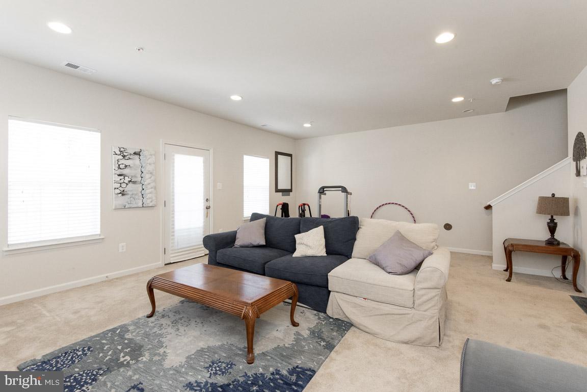 SMITH HOME FARM - Residential