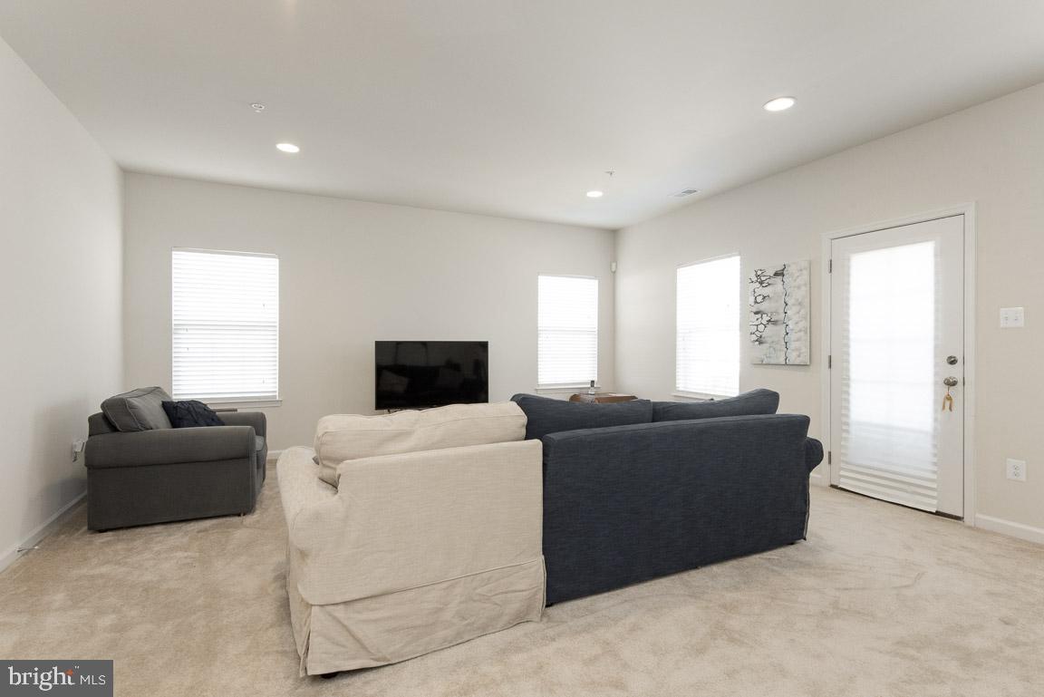 SMITH HOME FARM - Residential