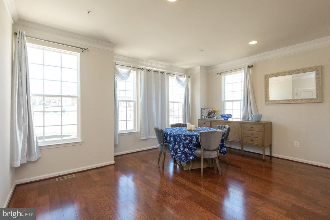 SMITH HOME FARM - Residential