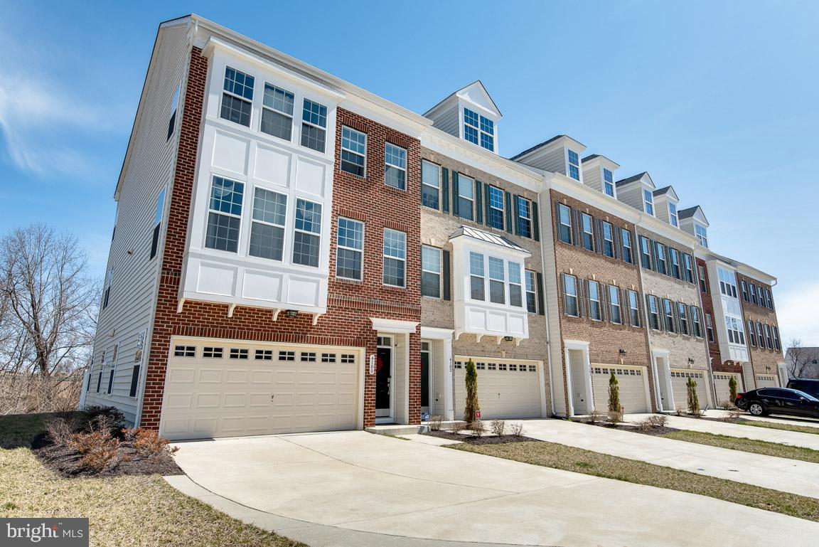 SMITH HOME FARM - Residential