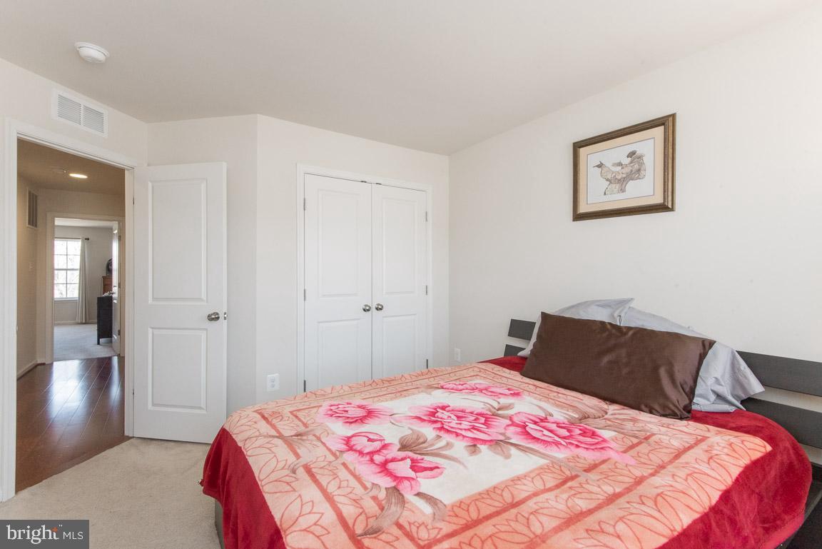 SMITH HOME FARM - Residential