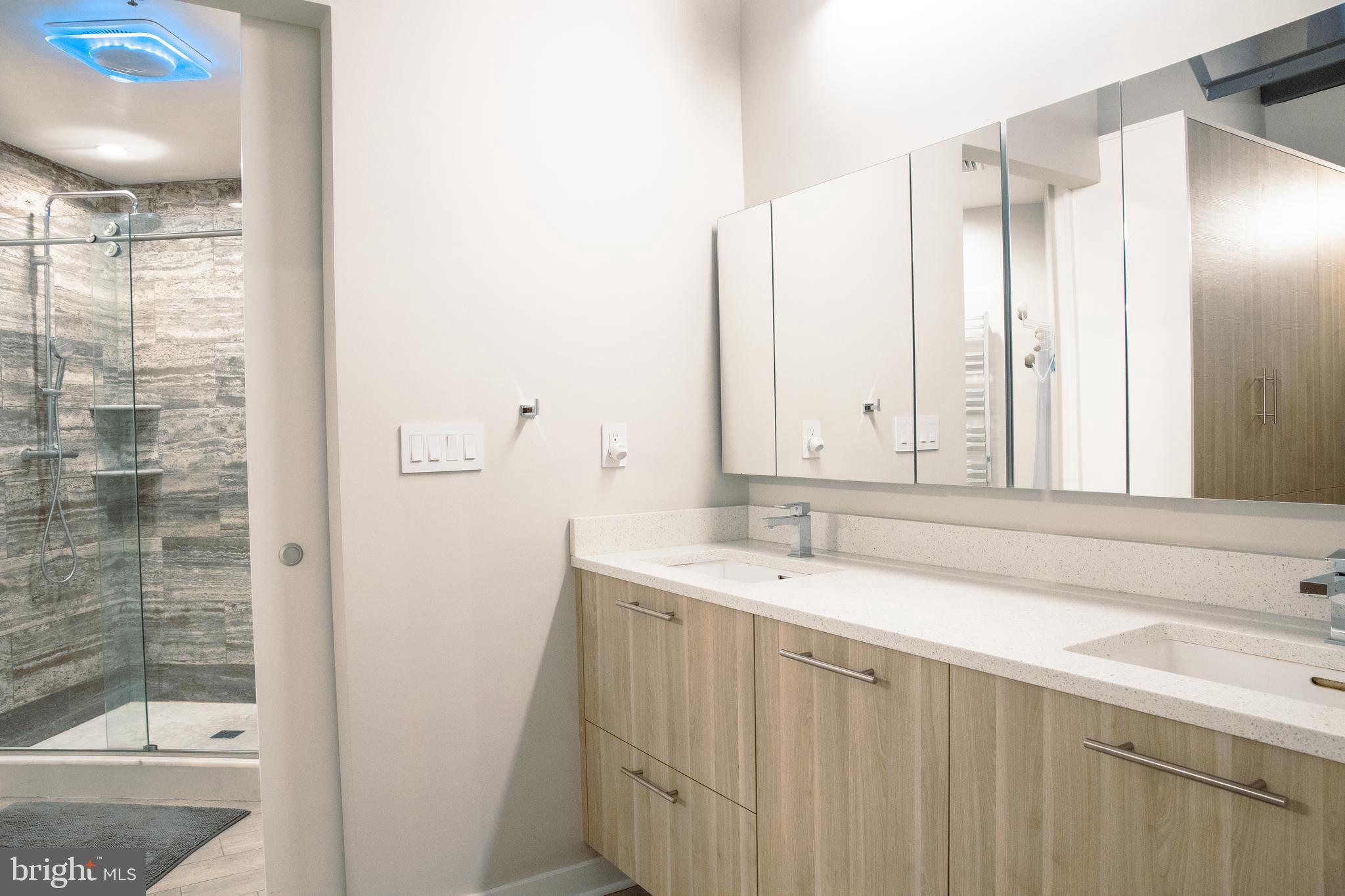 NORTHERN LIBERTIES - Residential Lease