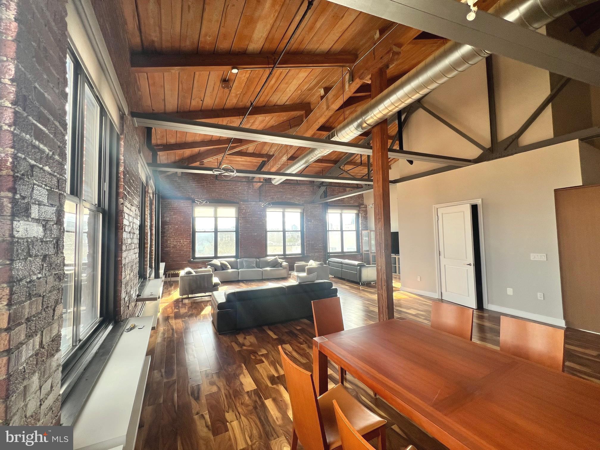 NORTHERN LIBERTIES - Residential Lease