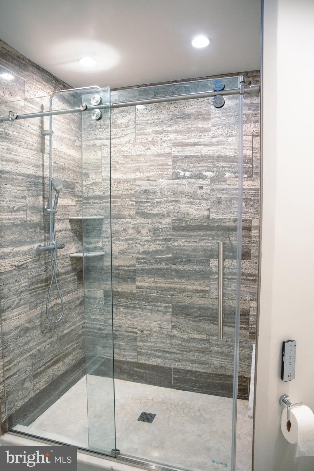 NORTHERN LIBERTIES - Residential Lease