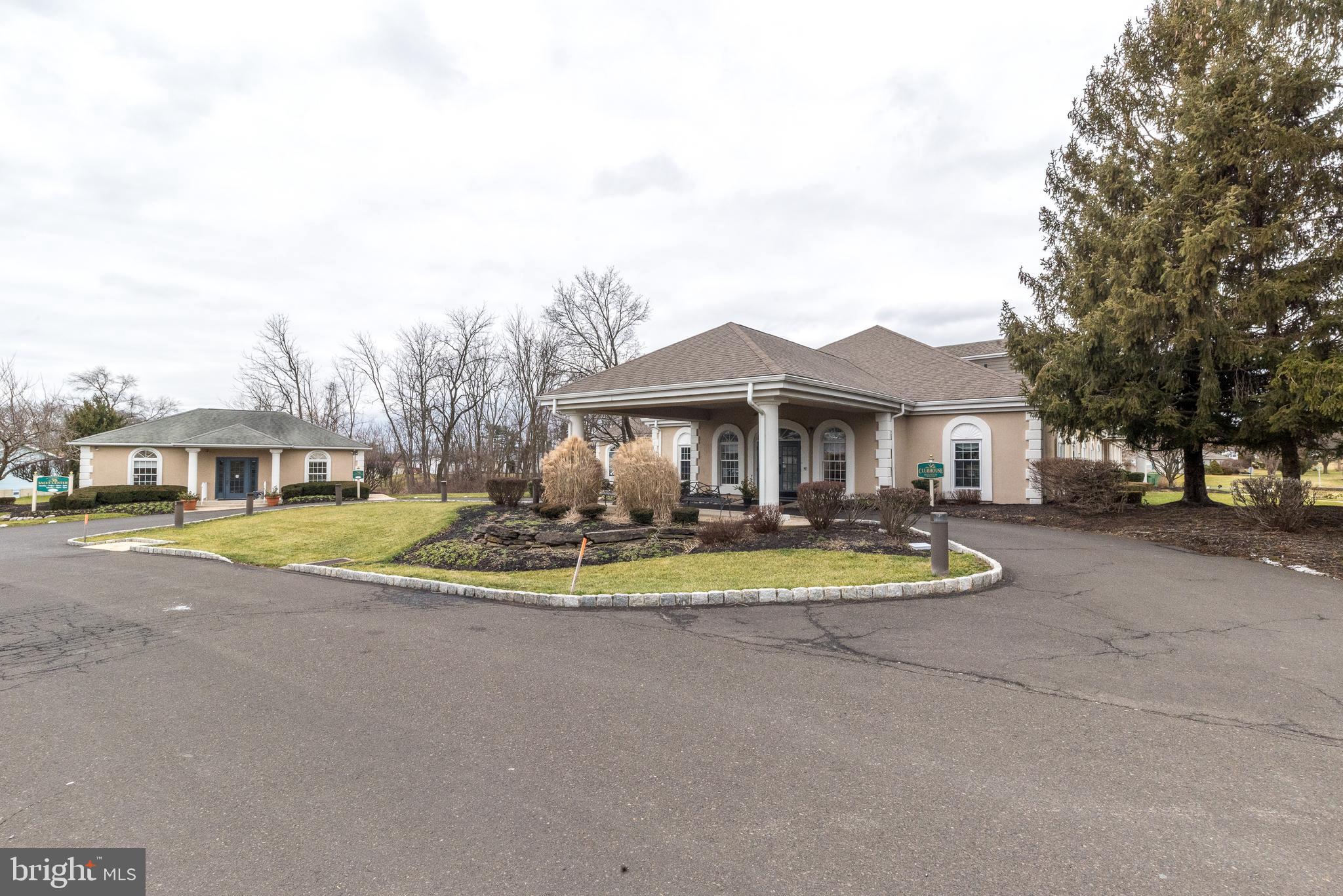 BUCKINGHAM SPRINGS - Residential