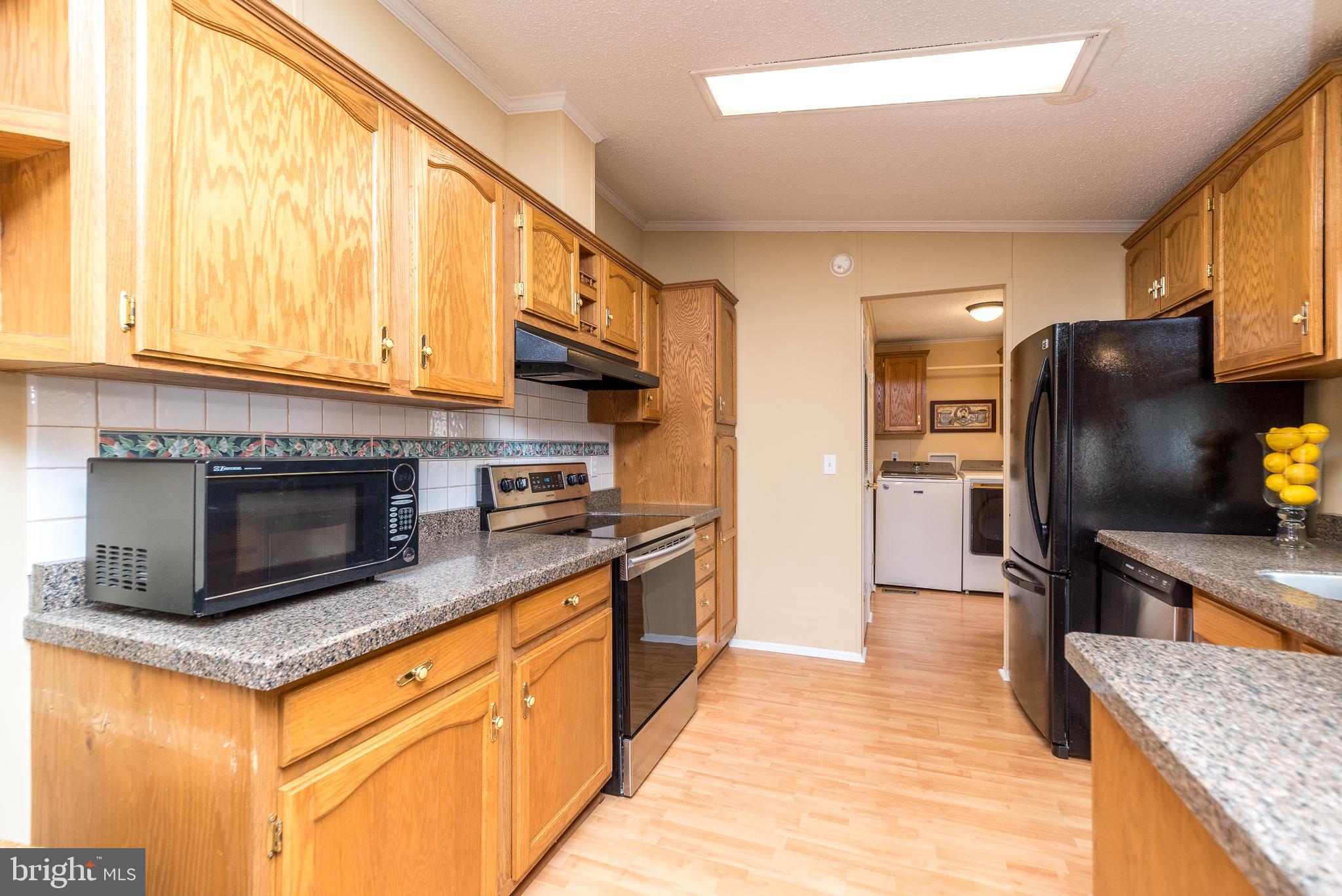 BUCKINGHAM SPRINGS - Residential