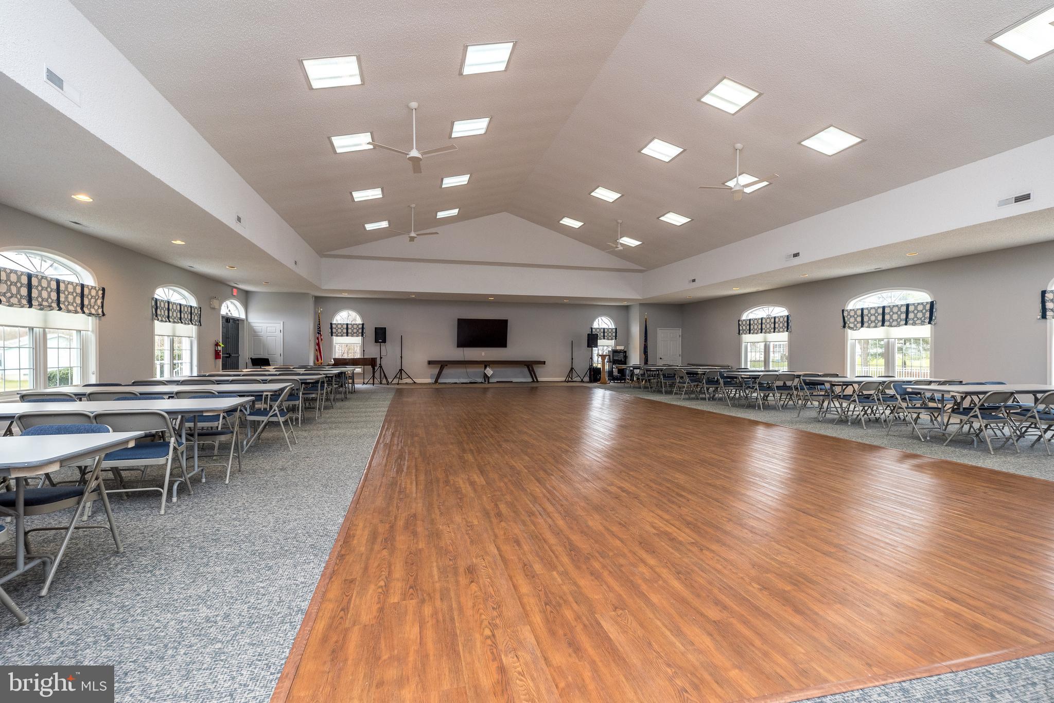 BUCKINGHAM SPRINGS - Residential