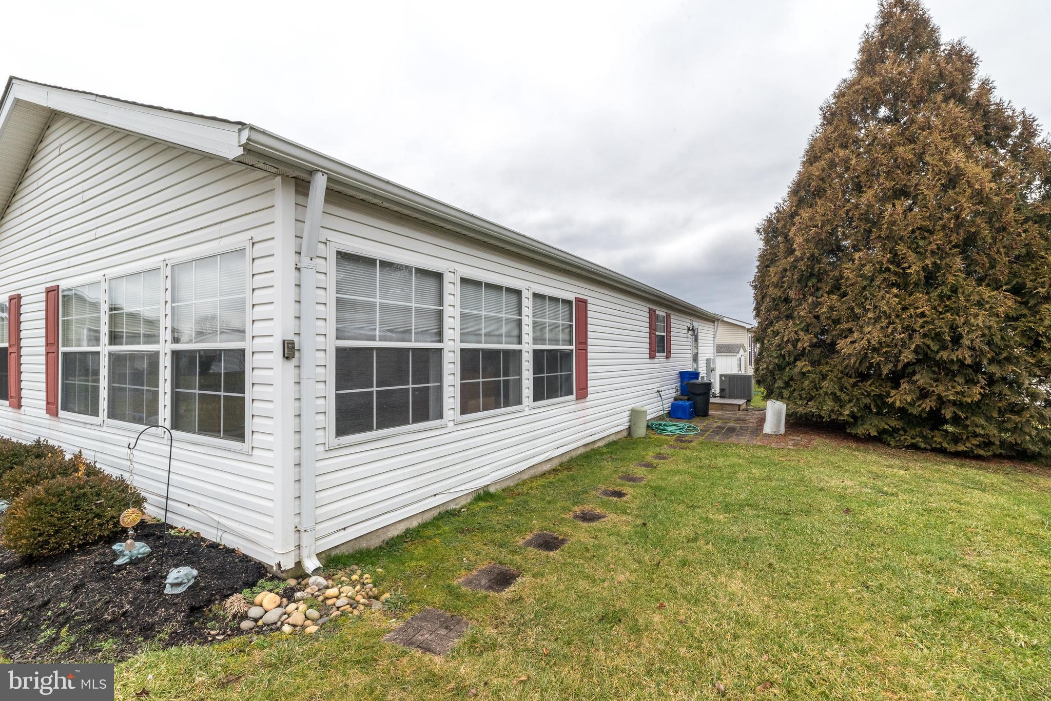 BUCKINGHAM SPRINGS - Residential