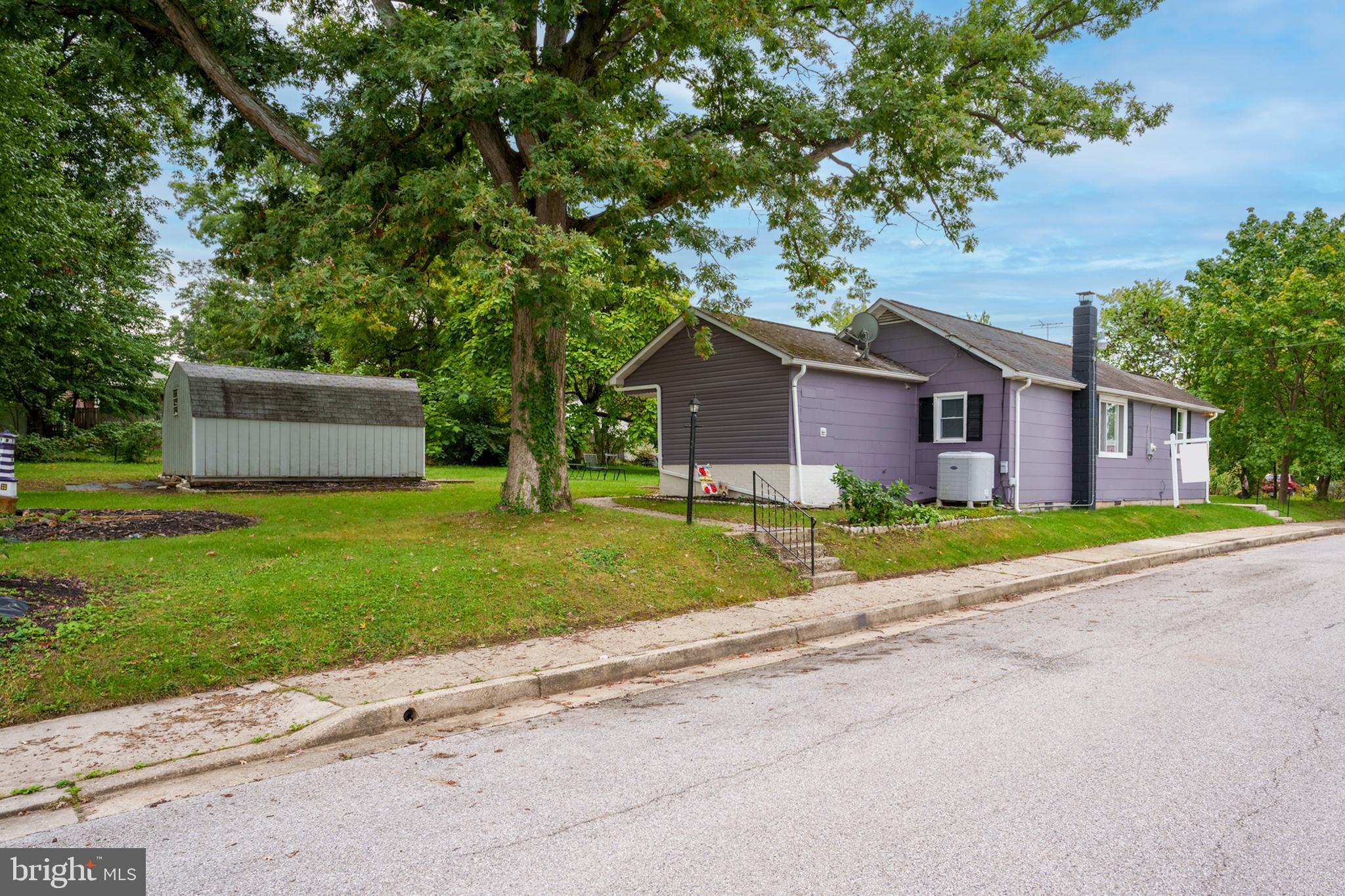 MONTROSE FARMS - Residential