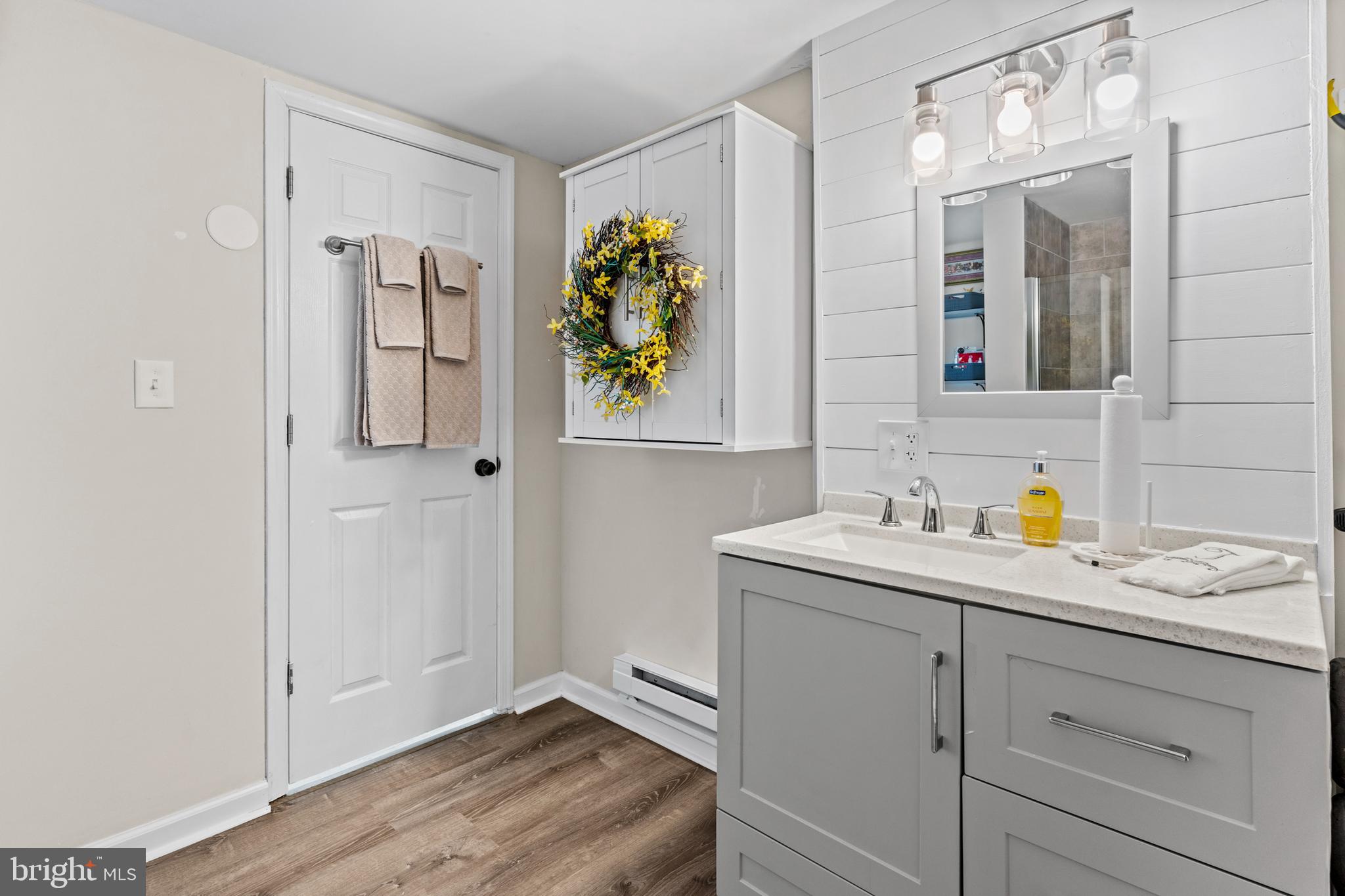 MONTROSE FARMS - Residential