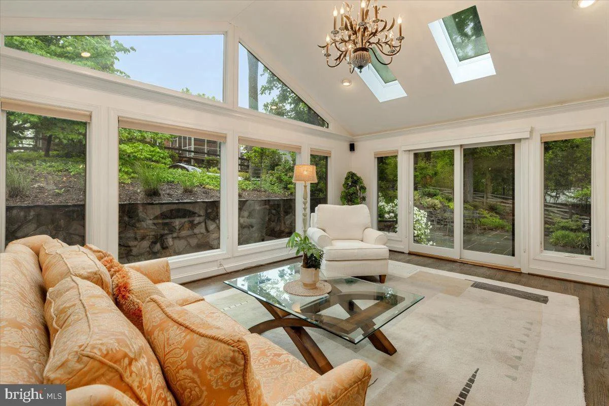 6225 Kellogg Drive