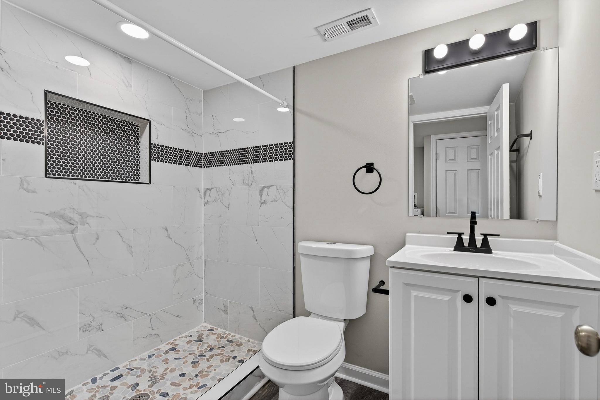 OLIVER - Residential