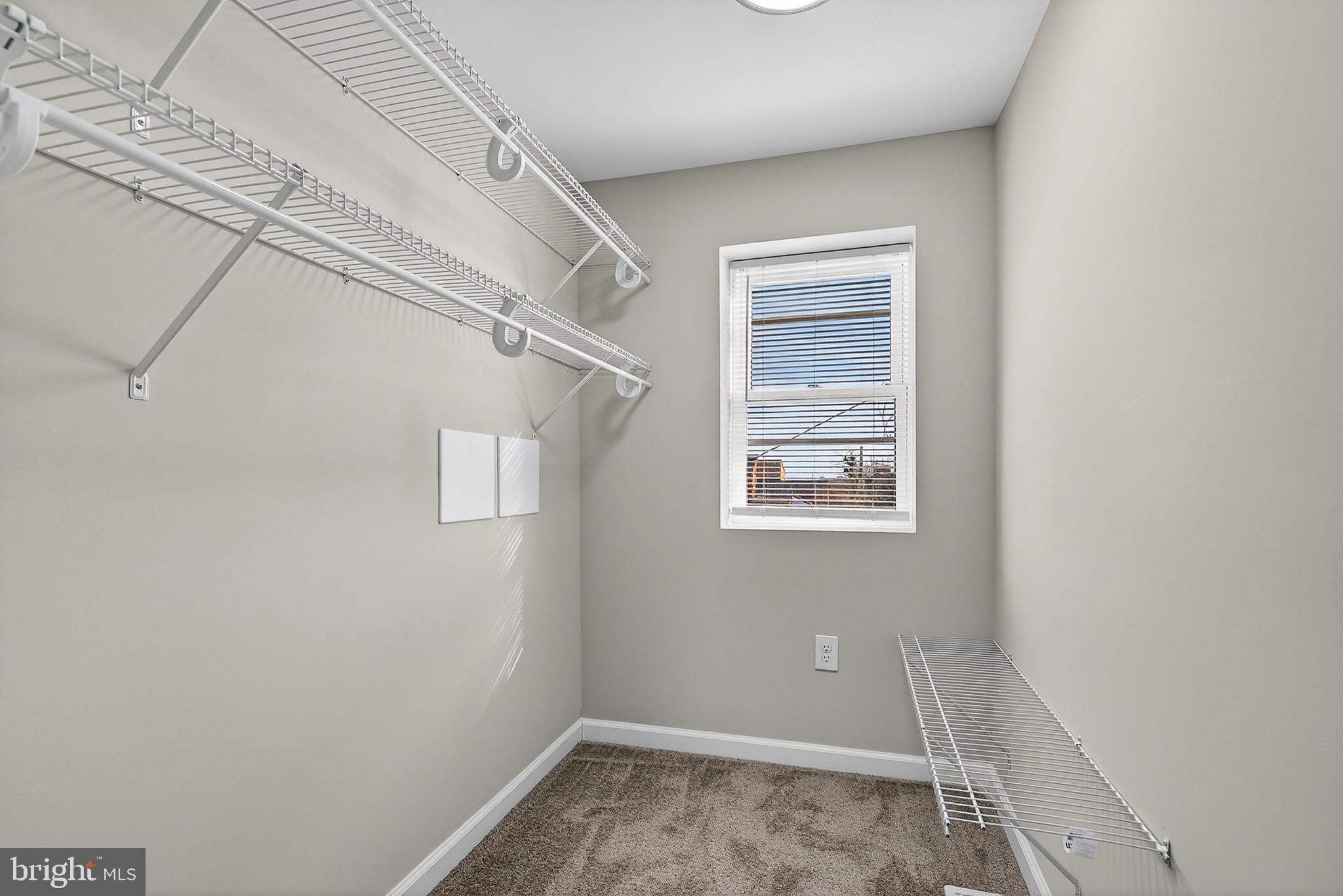 OLIVER - Residential