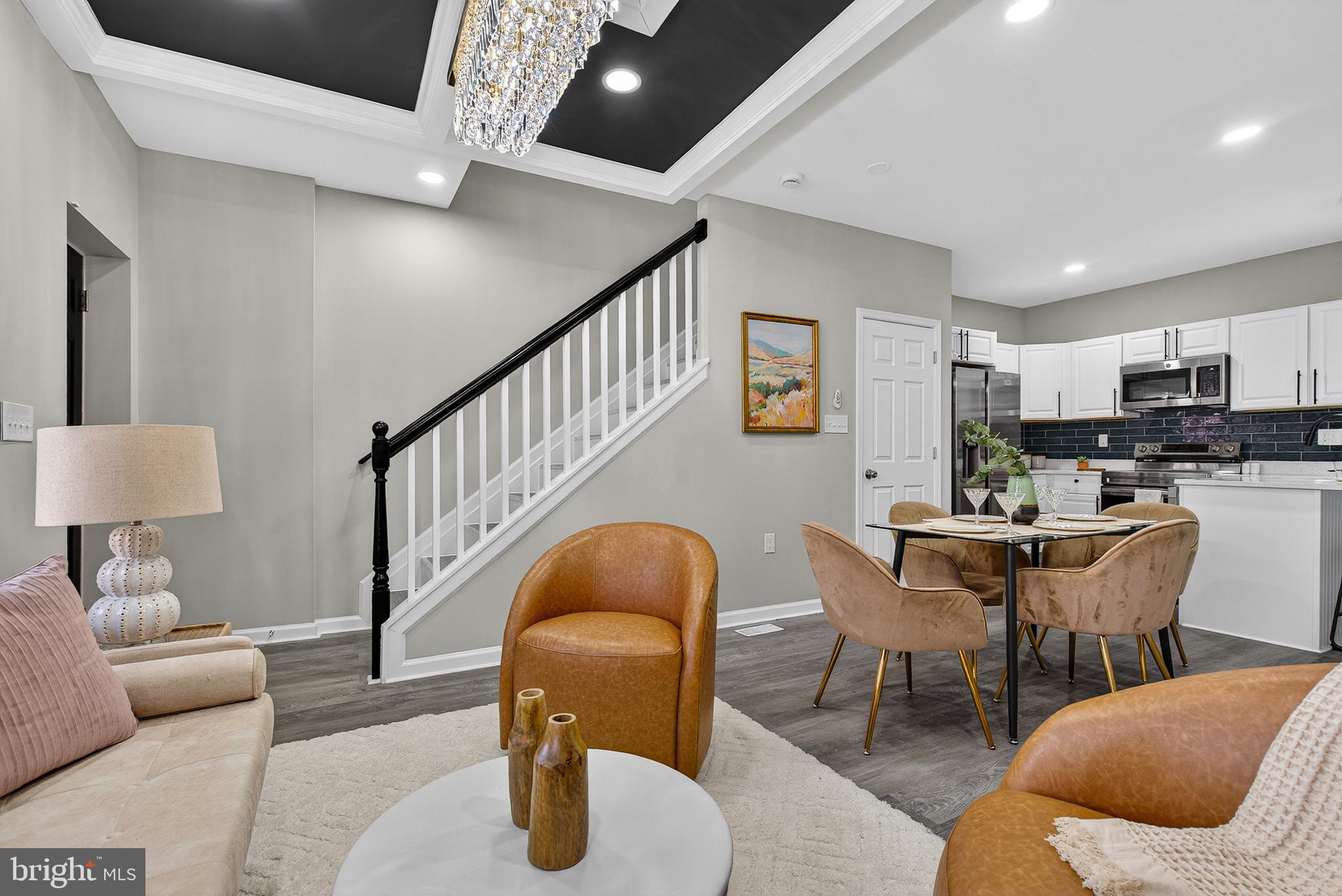 1431 E PRESTON STREET