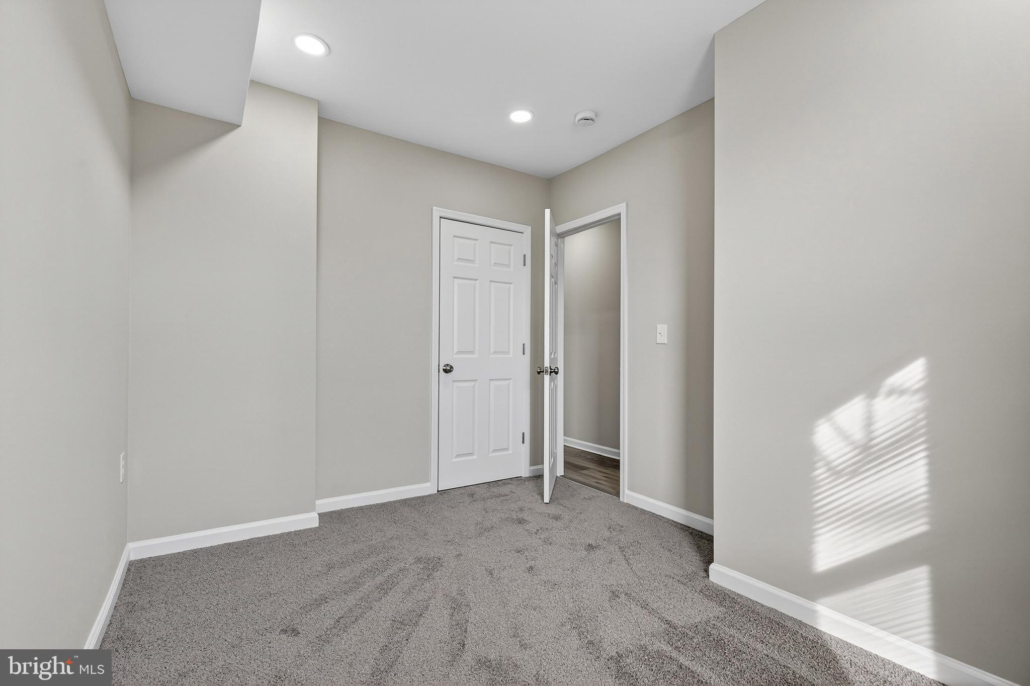 OLIVER - Residential