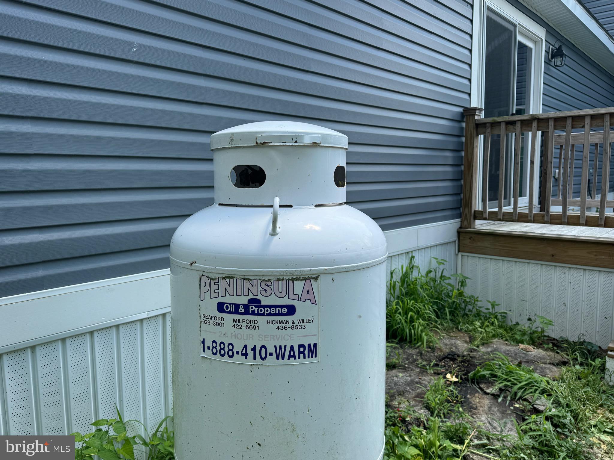 LAUREL VILLAGE - Residential